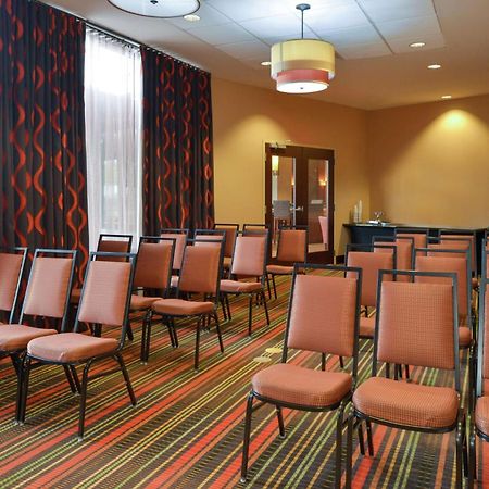 Hampton Inn Frederick Kültér fotó