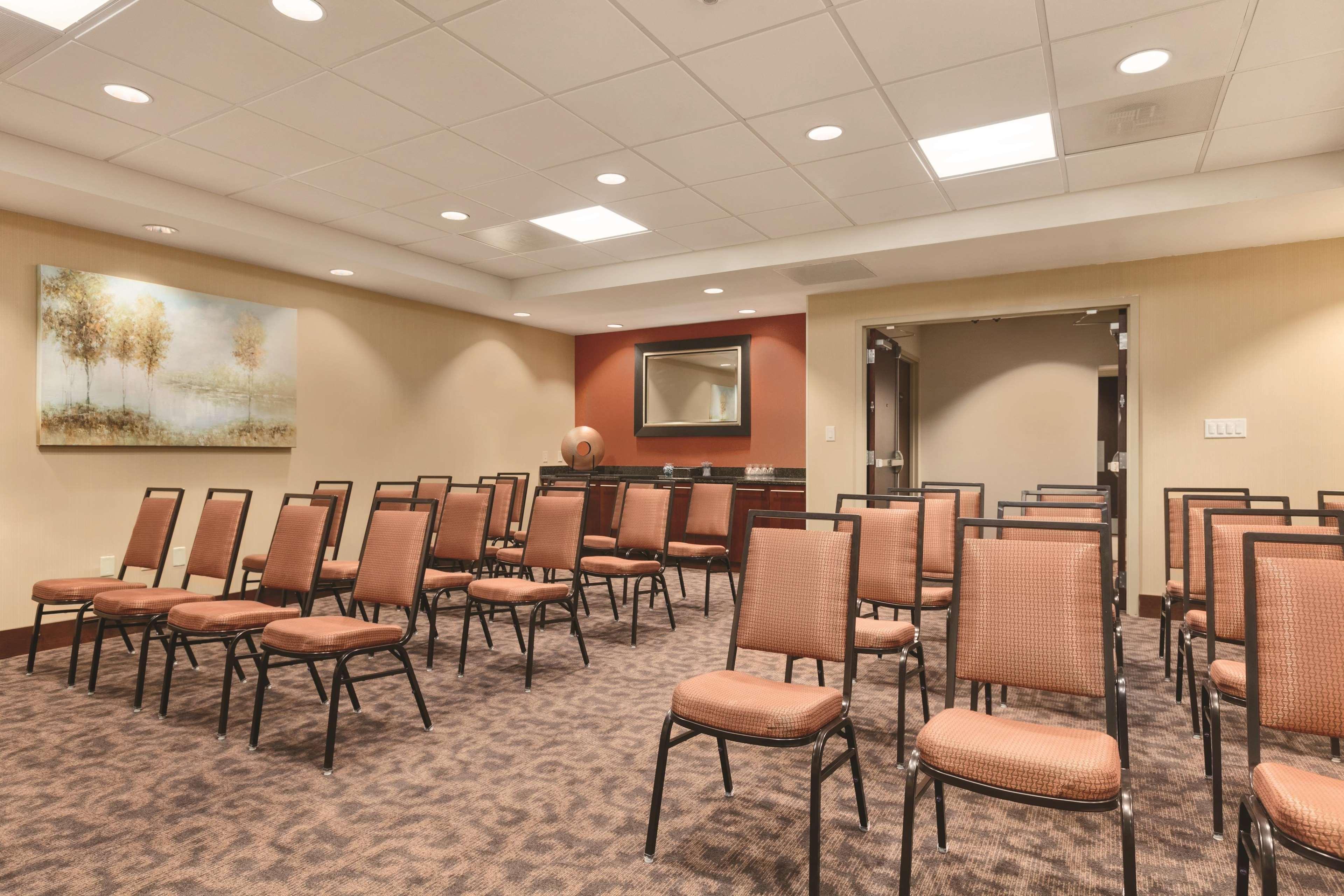 Hampton Inn Frederick Kültér fotó