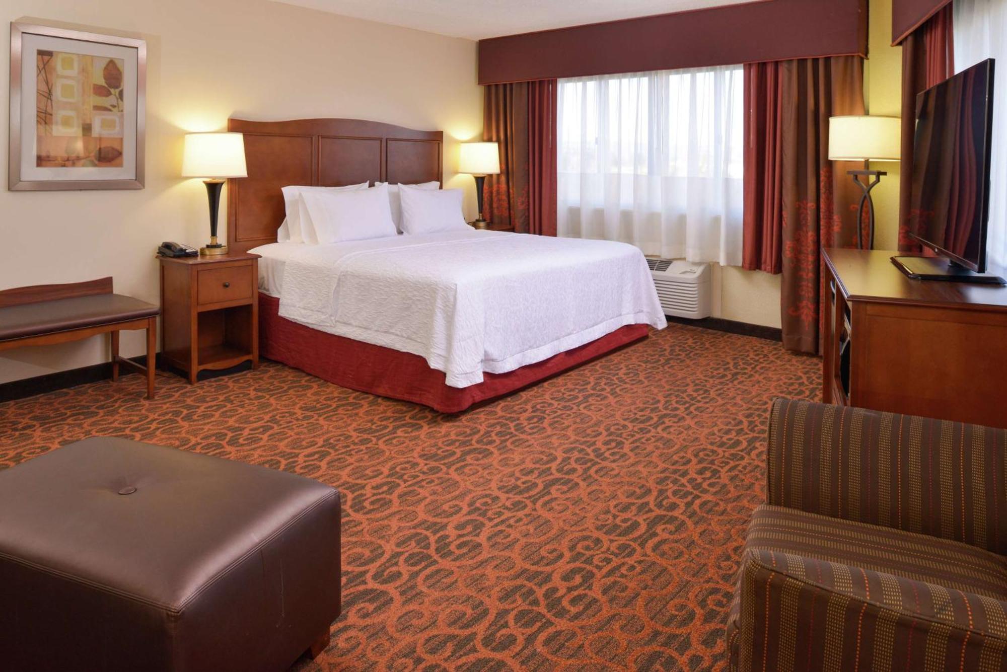 Hampton Inn Frederick Kültér fotó