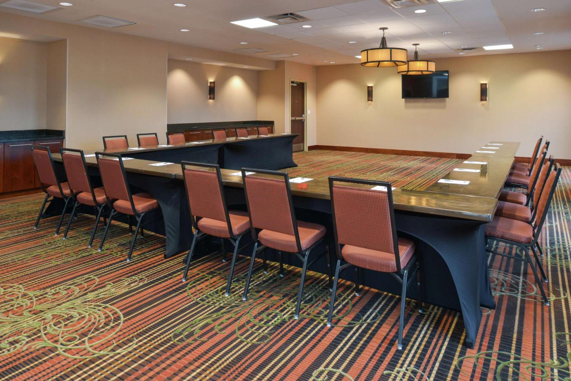 Hampton Inn Frederick Kültér fotó